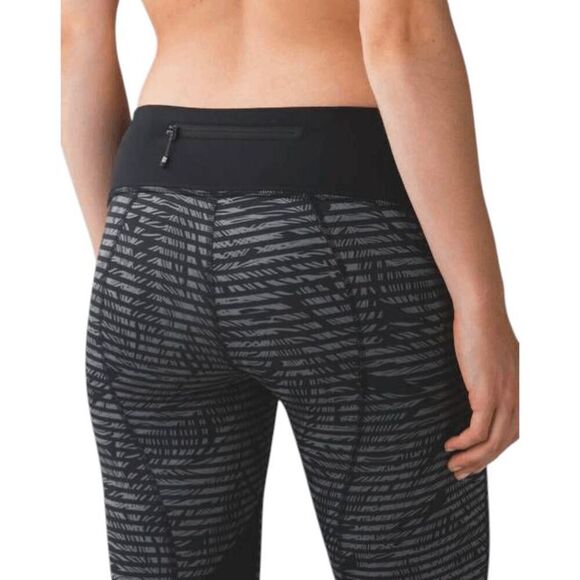 LULULEMON ATHLETICA Pace Rival Crop 'Full-On Luxtreme 22' Size 4 - Picture 2 of 8